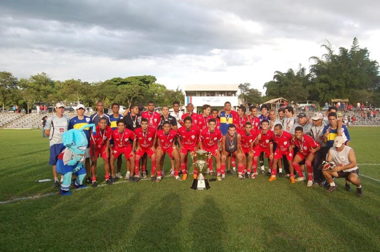 Campeão Paulista sub-20 em 2008